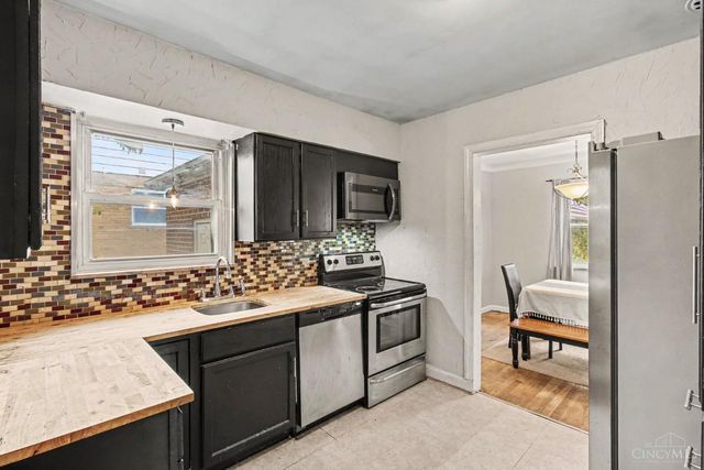2740 Byrneside Drive, Colerain Twp, OH 45239
