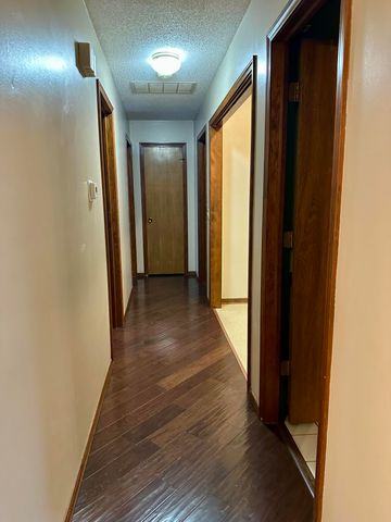 3705 W Kingsley Street, Springfield, MO 65807