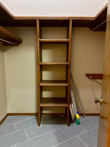 3705 W Kingsley Street, Springfield, MO 65807