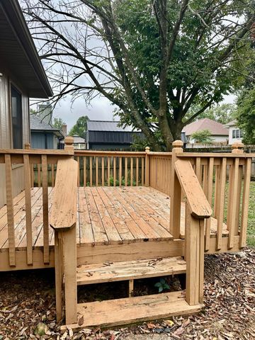 3705 W Kingsley Street, Springfield, MO 65807