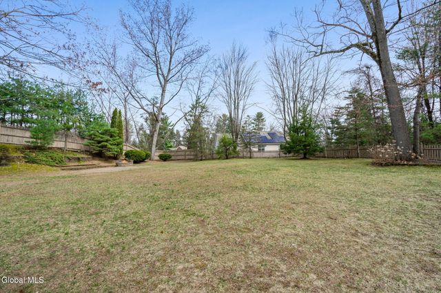 117 Woodin Road, Halfmoon, NY 12065