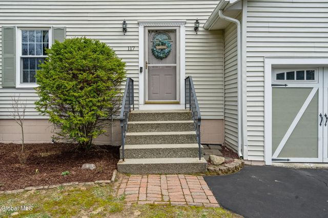 117 Woodin Road, Halfmoon, NY 12065