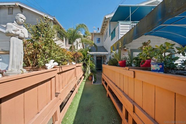 3554 Vancouver Ave, San Diego, CA 92104