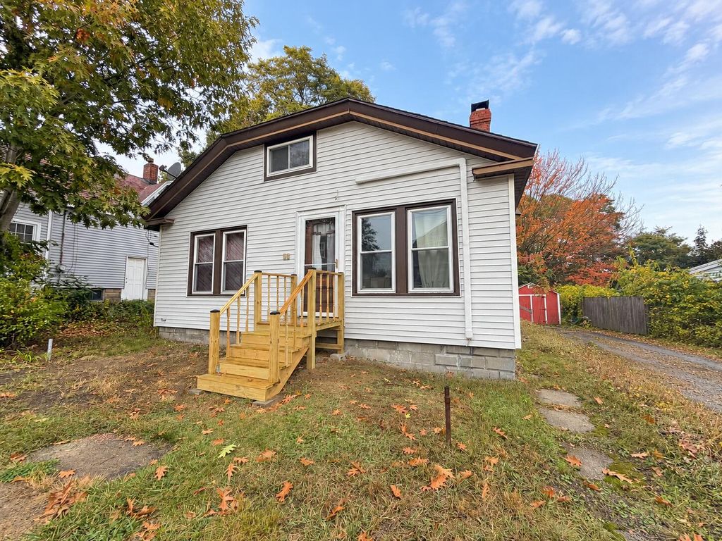 12 Gerry Avenue, South Portland, ME 04106 — exterior