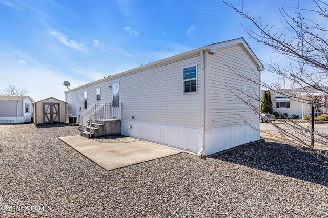 506 Quiet Way, Toms River, NJ 08755