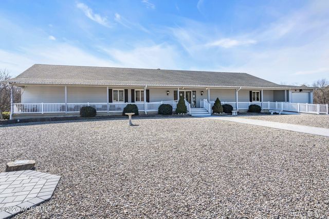 506 Quiet Way, Toms River, NJ 08755