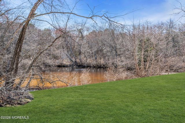 506 Quiet Way, Toms River, NJ 08755