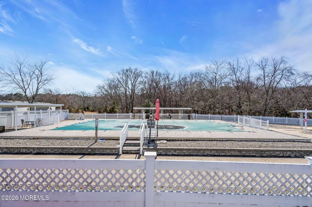 506 Quiet Way, Toms River, NJ 08755