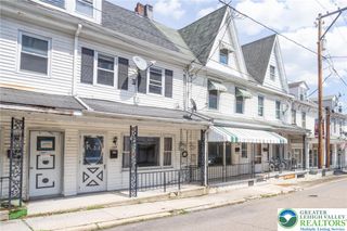104 Water Street, New Philadelphia Boro, PA 17959