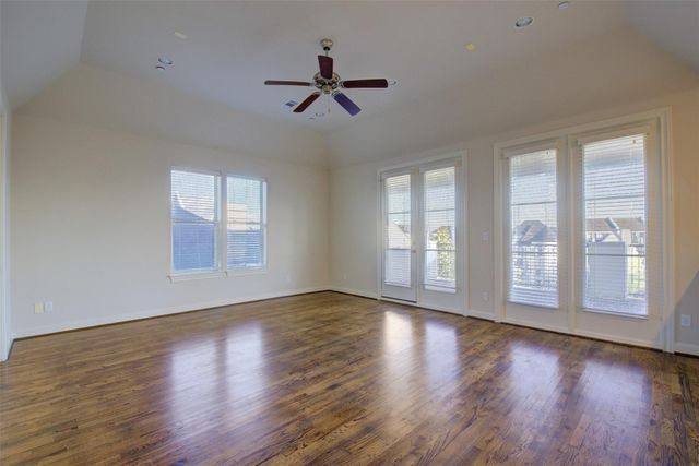 9627 Fannin Station W, Houston, TX 77045
