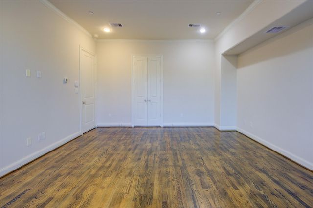 9627 Fannin Station W, Houston, TX 77045