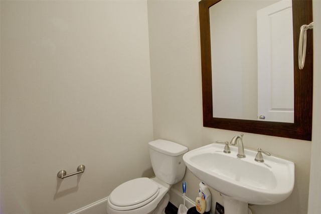 9627 Fannin Station W, Houston, TX 77045