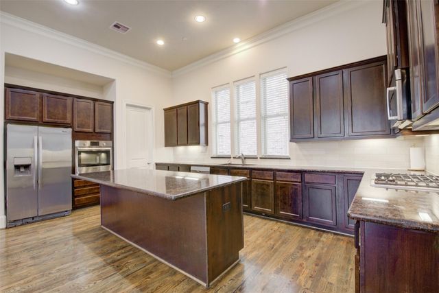 9627 Fannin Station W, Houston, TX 77045