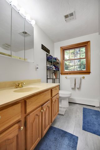 3 Natalie Cir, Franklin, MA 02038