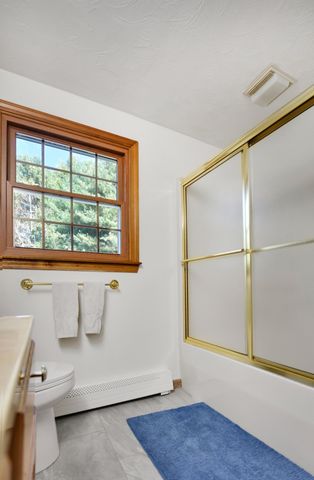 3 Natalie Cir, Franklin, MA 02038