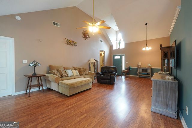 164 Lakepointe Court, Stockbridge, GA 30281