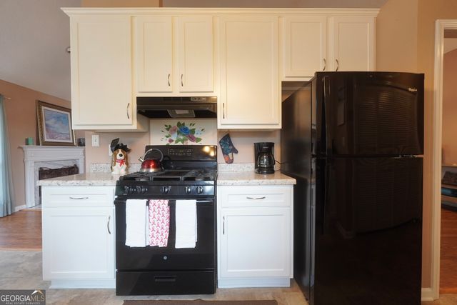 164 Lakepointe Court, Stockbridge, GA 30281