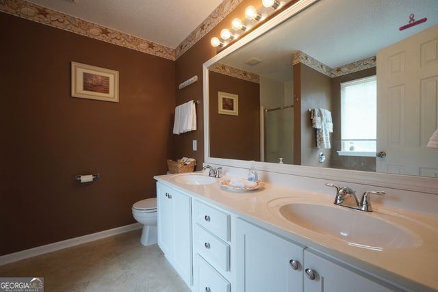 164 Lakepointe Court, Stockbridge, GA 30281