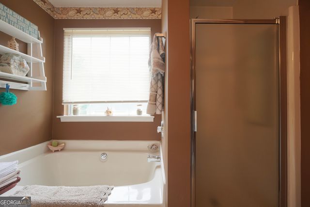 164 Lakepointe Court, Stockbridge, GA 30281