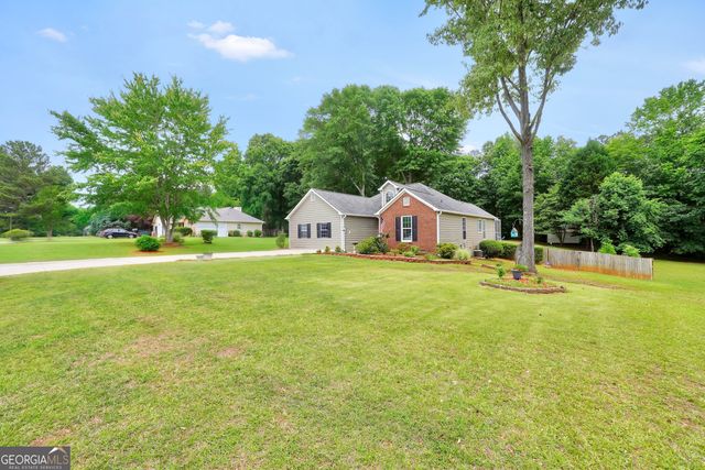 164 Lakepointe Court, Stockbridge, GA 30281