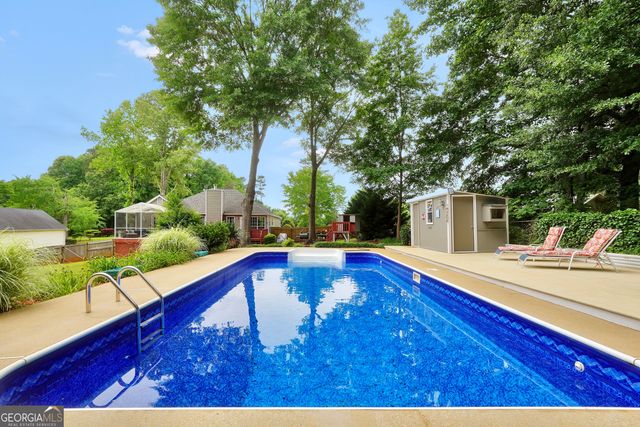 164 Lakepointe Court, Stockbridge, GA 30281
