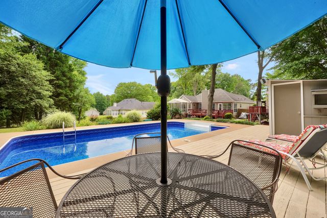 164 Lakepointe Court, Stockbridge, GA 30281