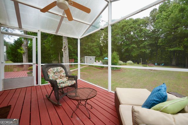 164 Lakepointe Court, Stockbridge, GA 30281