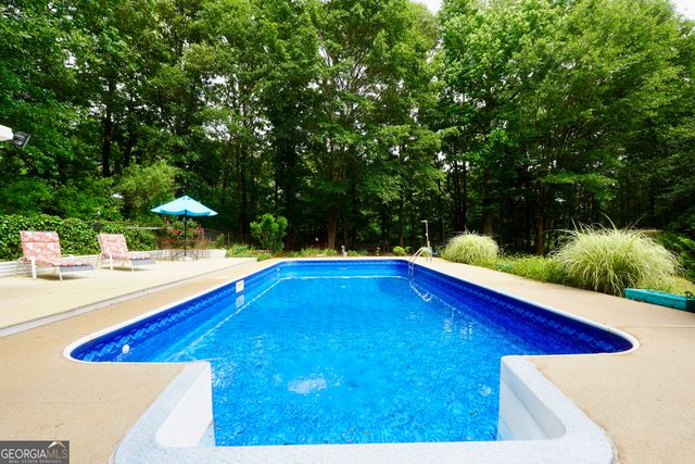 164 Lakepointe Court, Stockbridge, GA 30281