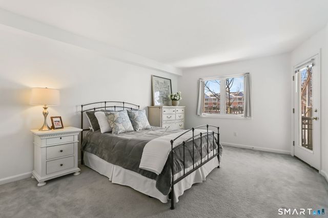 3250 Fairfield Avenue APT 302, Bridgeport, CT 06605