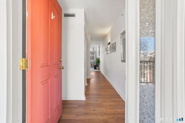 3250 Fairfield Avenue APT 302, Bridgeport, CT 06605