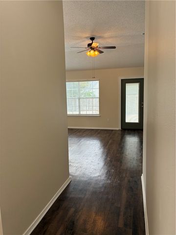 4294 Backus Avenue, Springdale, AR 72762