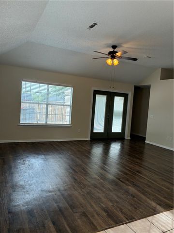 4294 Backus Avenue, Springdale, AR 72762