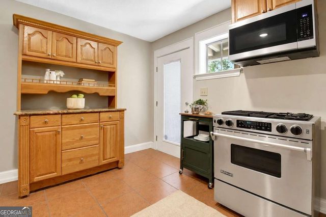 570 Crescent Road, Griffin, GA 30224