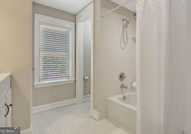 570 Crescent Road, Griffin, GA 30224
