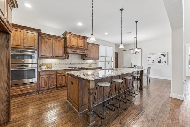 4664 Maverick Way, Carrollton, TX 75010