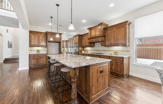 4664 Maverick Way, Carrollton, TX 75010