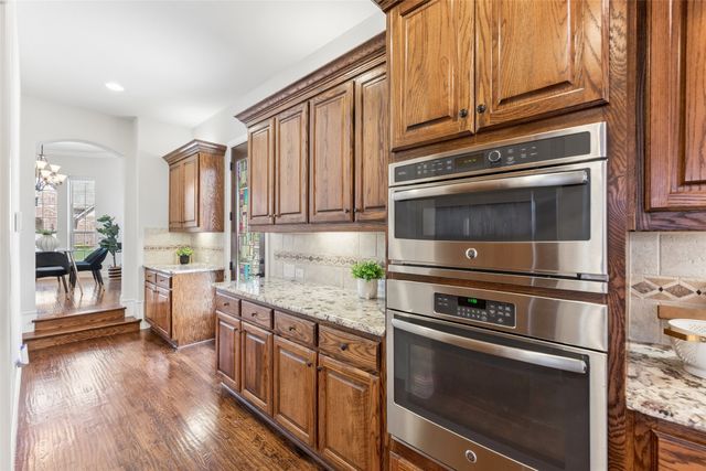 4664 Maverick Way, Carrollton, TX 75010