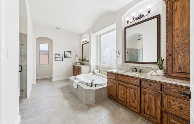 4664 Maverick Way, Carrollton, TX 75010