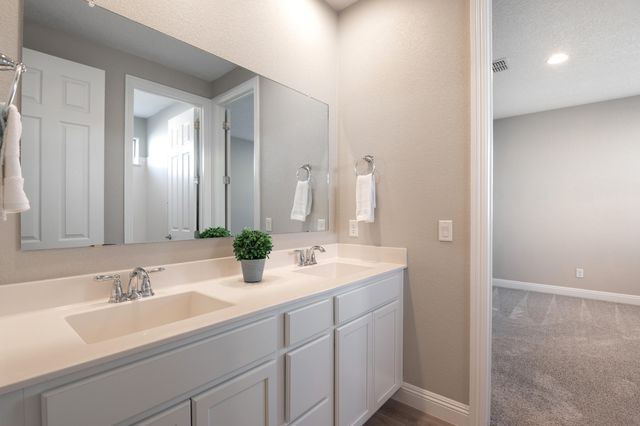 1709 Deer Valley Trail NW, Albuquerque, NM 87120