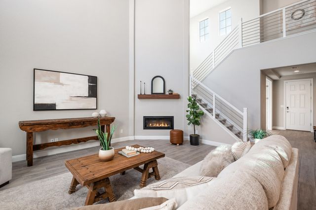 1709 Deer Valley Trail NW, Albuquerque, NM 87120