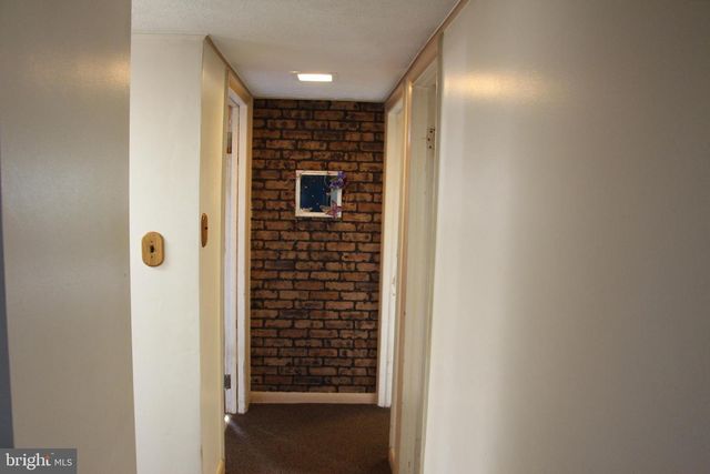 775 CORNER RD, Cabins, WV 26855