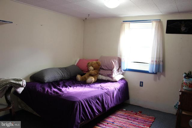 775 CORNER RD, Cabins, WV 26855