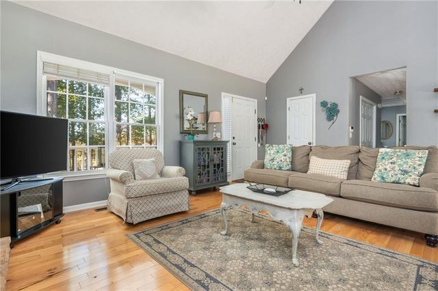 203 Brookhaven Place, Canton, GA 30114