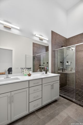 102 Tendick Unit 603, San Antonio, TX 78209