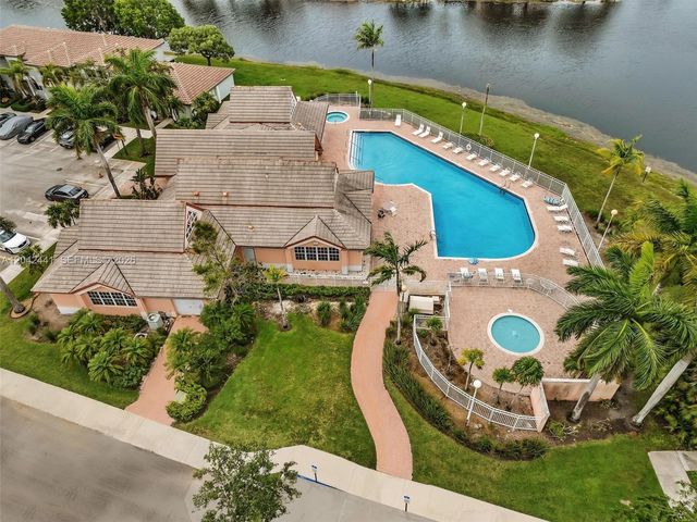 20845 NW 1st St 0, Pembroke Pines, FL 33029