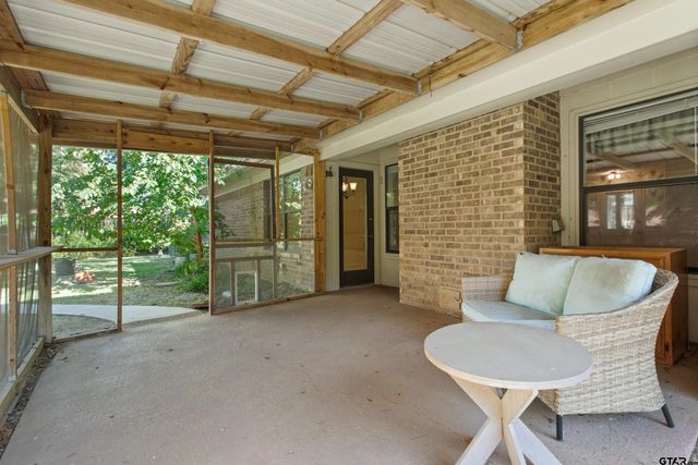 110 Wendy Dr, Whitehouse, TX 75791
