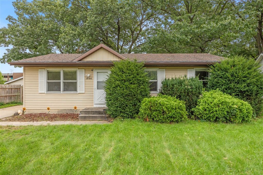 3726 Bluebird Avenue, Wyoming, MI 49519