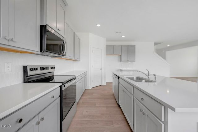 41 Stuart Grv Road, Broadway, NC 27505