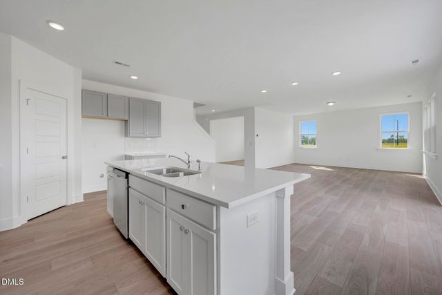 41 Stuart Grv Road, Broadway, NC 27505