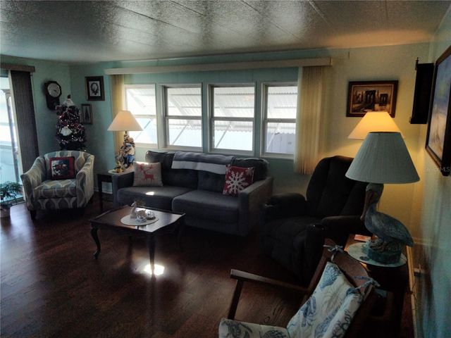 3806 BYWATER DRIVE, Holiday, FL 34691